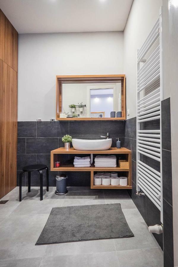 Caelestis Luxury Studio Загреб Екстериор снимка